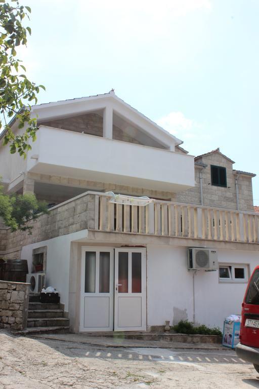 Apartments Jaksic - Zile Supetar Luaran gambar