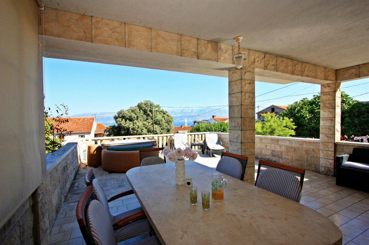 Apartments Jaksic - Zile Supetar Luaran gambar