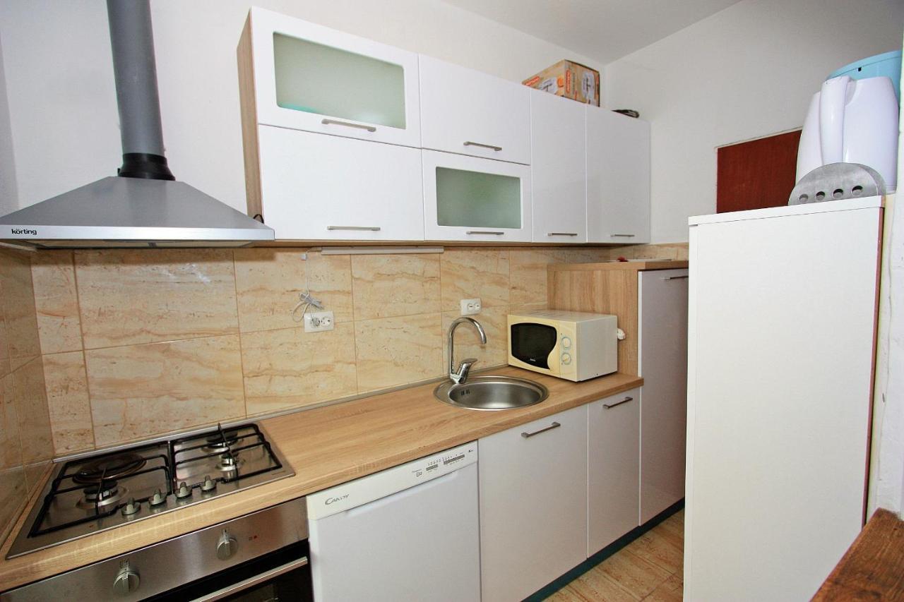 Apartments Jaksic - Zile Supetar Luaran gambar