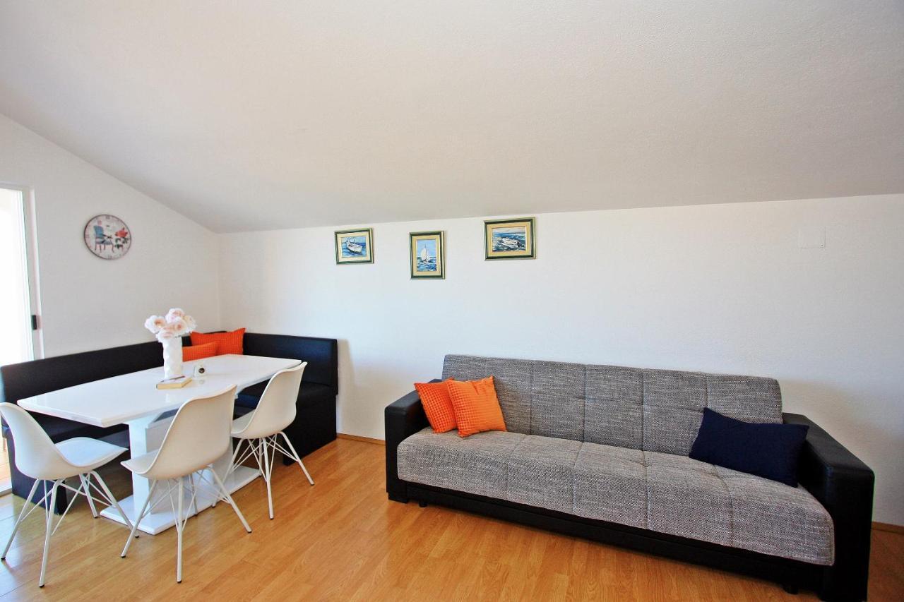 Apartments Jaksic - Zile Supetar Luaran gambar